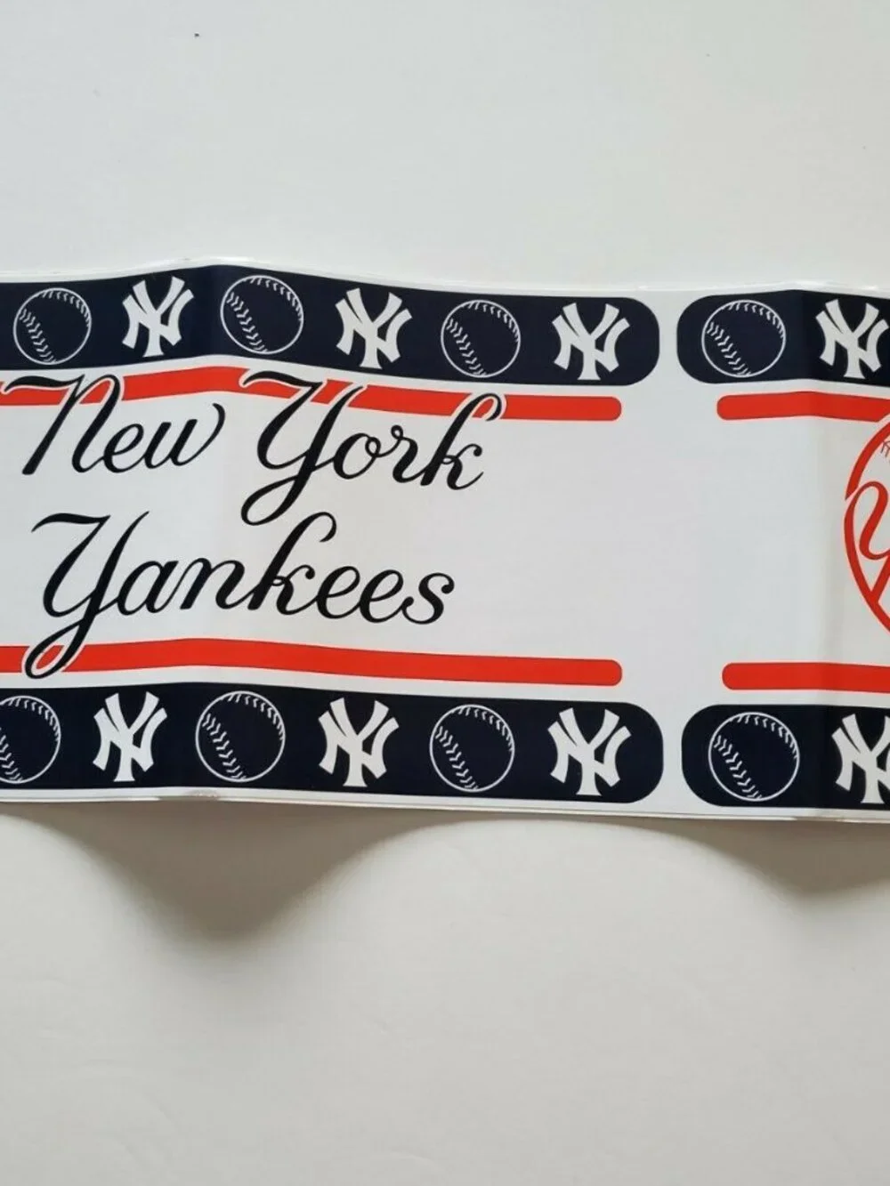 NEW YORK YANKEES MLB PEEL & STICK WALLPAPER BORDER. NEW